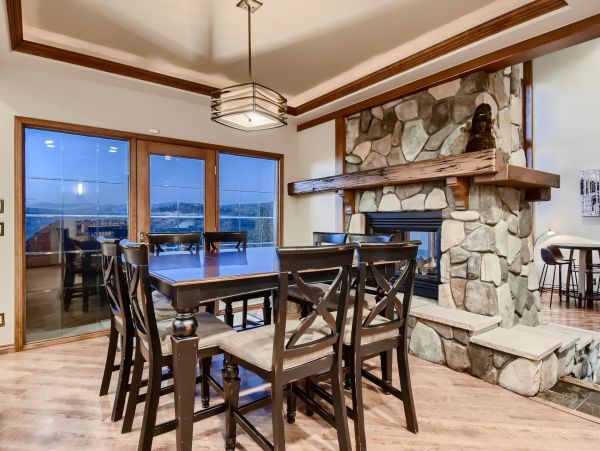 Vacation Rental Home 12 Guests Great Views in Breckenridge