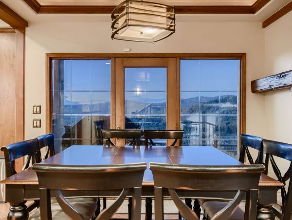 Vacation Rental Home 12 Guests Great Views in Breckenridge