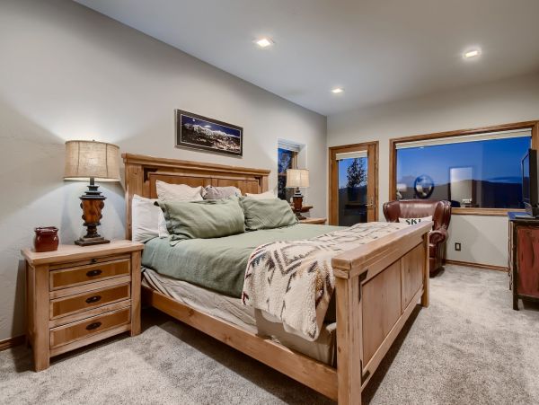 Vacation Rental Home 12 Guests Great Views in Breckenridge