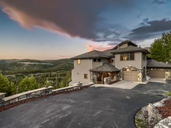 Vacation Rental Home 12 Guests Great Views in Breckenridge