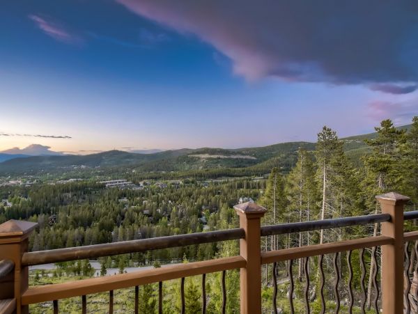 Vacation Rental Home 12 Guests Great Views in Breckenridge