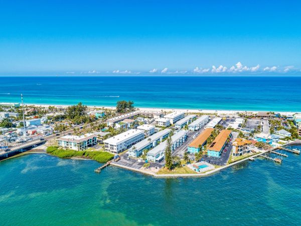 Anna Maria Island Lovely Residence