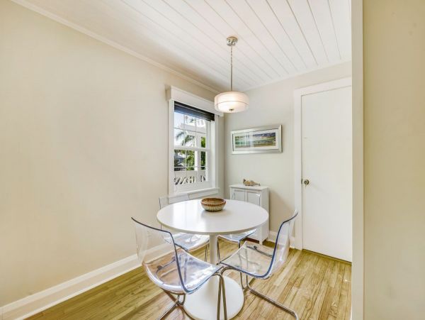 Charming 2 Bedroom Condo in Holmes Beach