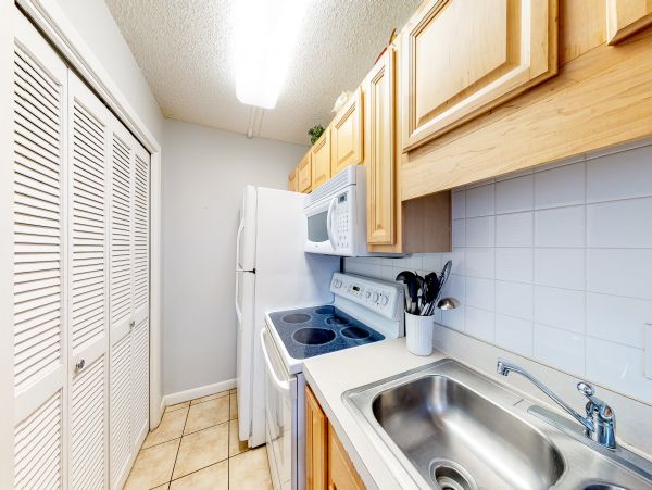 Okaloosa Island Fort Walton Beach Condo 1020015