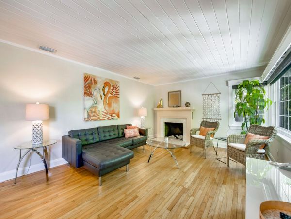 Four Bedroom Duplex Together Steps From The Beach With Private Pool