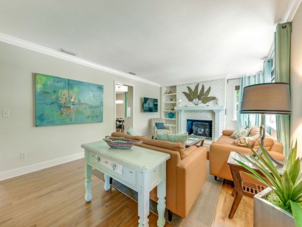 Four Bedroom Duplex Together Steps From The Beach With Private Pool