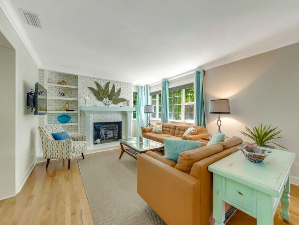 Four Bedroom Duplex Together Steps From The Beach With Private Pool