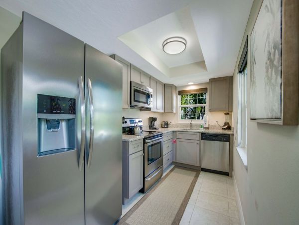 Four Bedroom Duplex Together Steps From The Beach With Private Pool