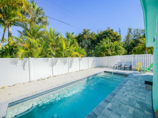 Anna Maria Island Holmes Beach Home 1020020