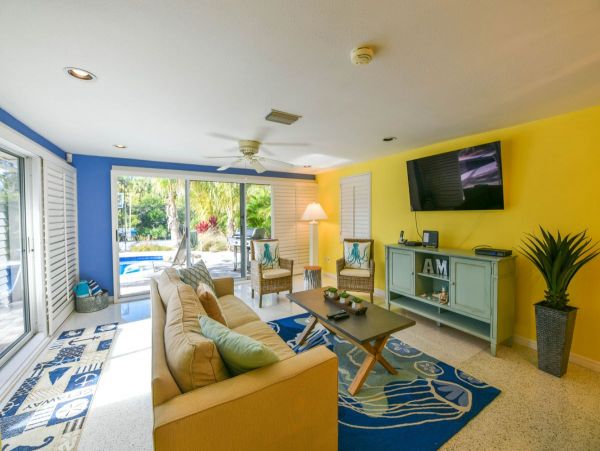 Anna Maria Island Holmes Beach Home 1020028