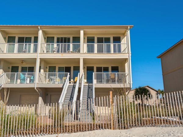 Three Bedroom Beachfront Vacation Town Home Navarre Beach