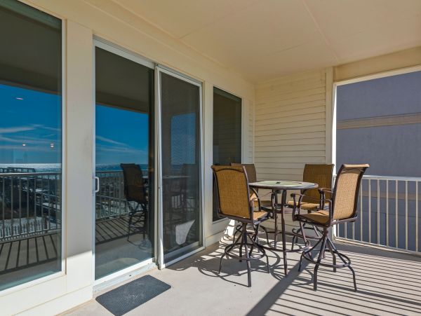 Three Bedroom Beachfront Vacation Town Home Navarre Beach