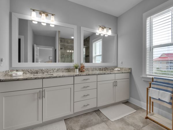 Navarre Beach Lovely Rental Four Bedrooms Pool, Beach 700 Yards to Beach!