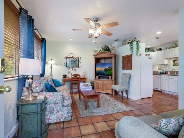 Anna Maria Island Holmes Beach Home 1020048