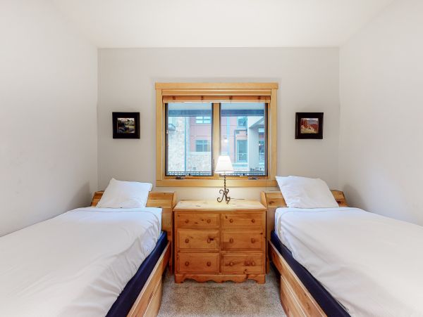 Steamboat Springs Home 1020096