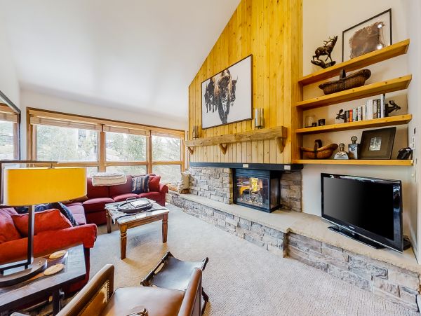 Steamboat Springs Home 1020098