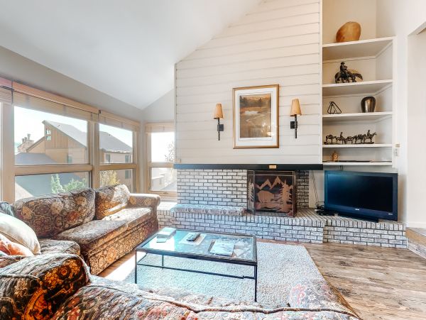 Steamboat Springs Home 1020100