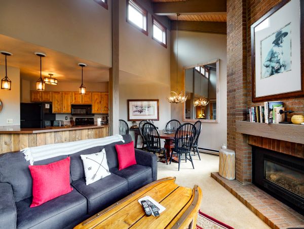 Steamboat Springs Home 1020103