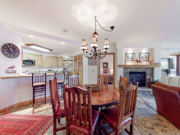 Steamboat Springs Home 1020104