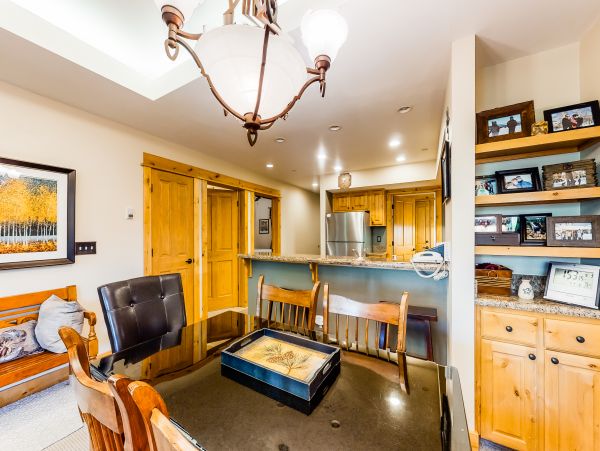 Steamboat Springs Home 1020106