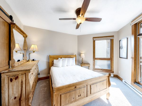 Steamboat Springs Home 1020110
