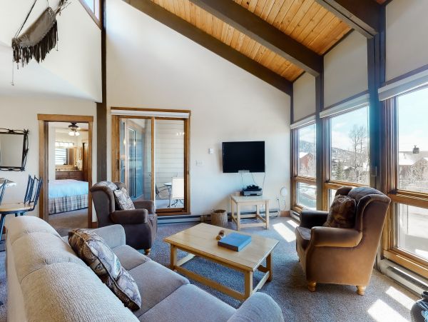 Steamboat Springs Home 1020113