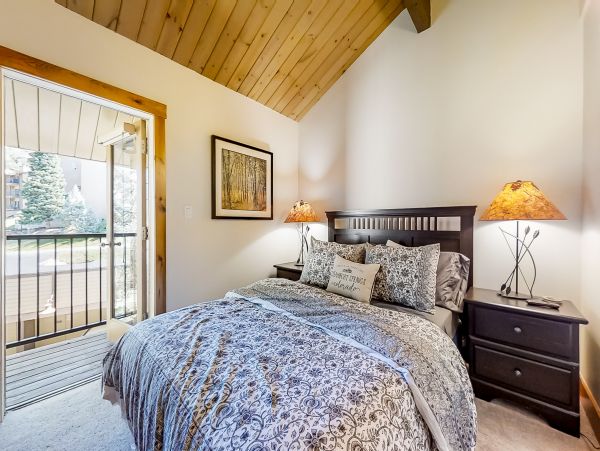 Steamboat Springs Home 1020114