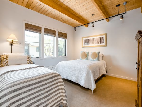 Steamboat Springs Home 1020120
