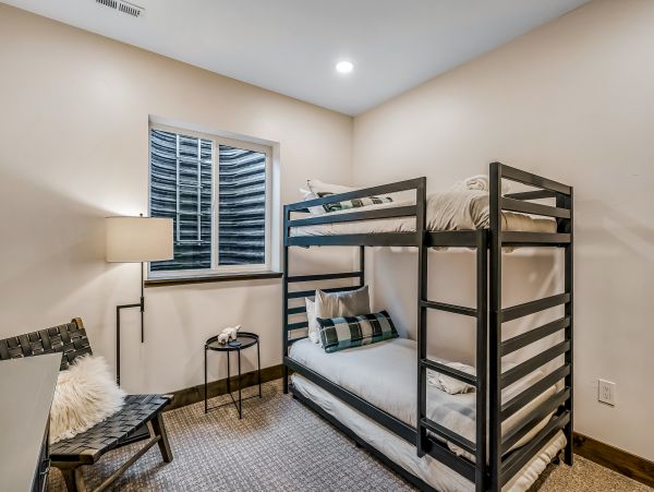 Steamboat Springs Home 1020121