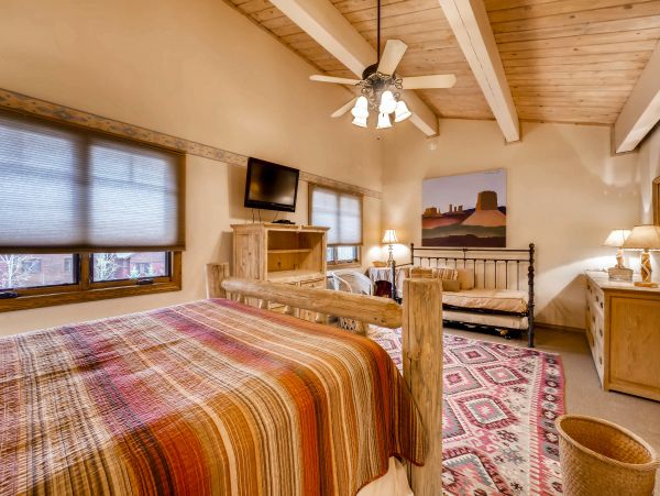 Steamboat Springs Home 1020122