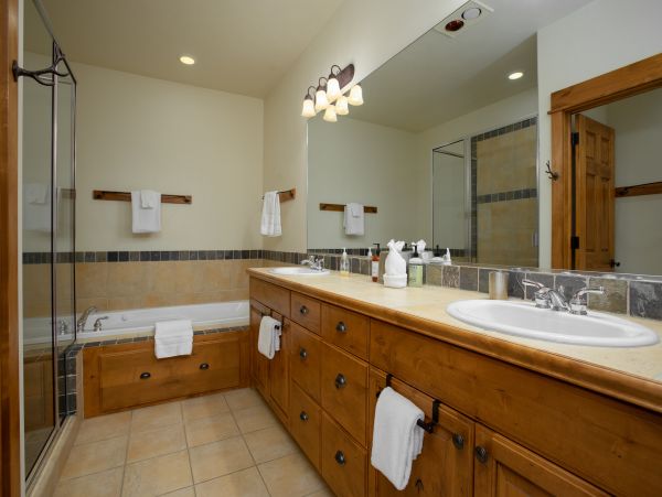 Steamboat Springs Home 1020127