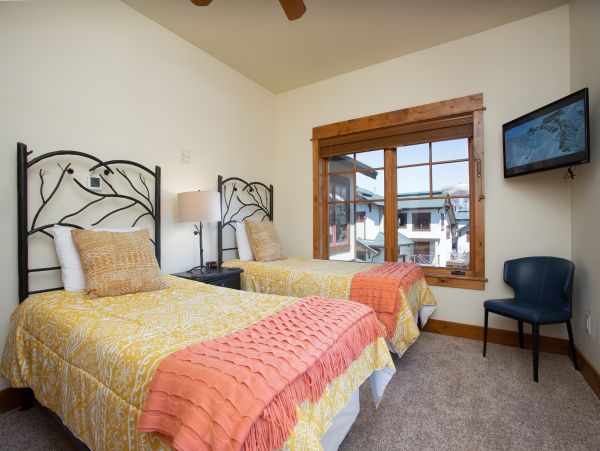 Steamboat Springs Home 1020127