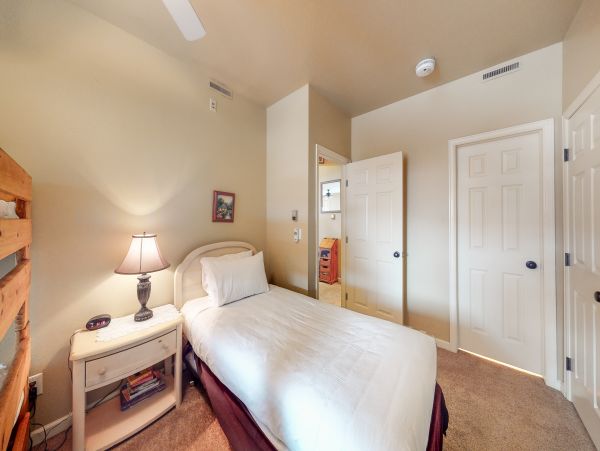 Steamboat Springs Home 1020128