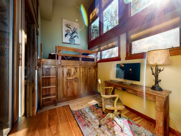 Steamboat Springs Home 1020131
