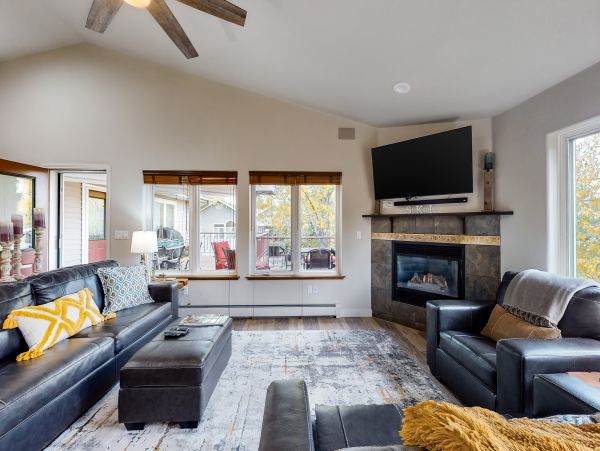 Steamboat Springs Home 1020136