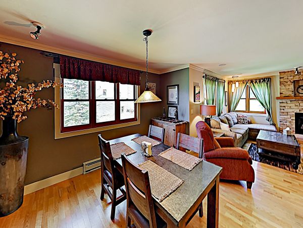 Steamboat Springs Home 1020138
