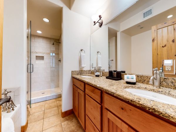 Steamboat Springs Home 1020143