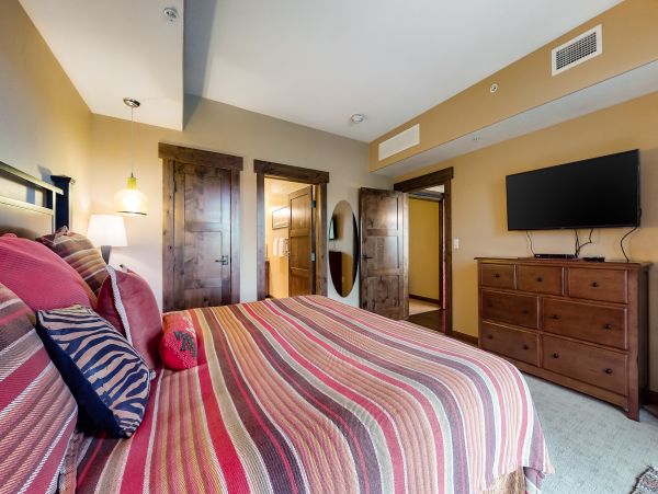 Steamboat Springs Home 1020146