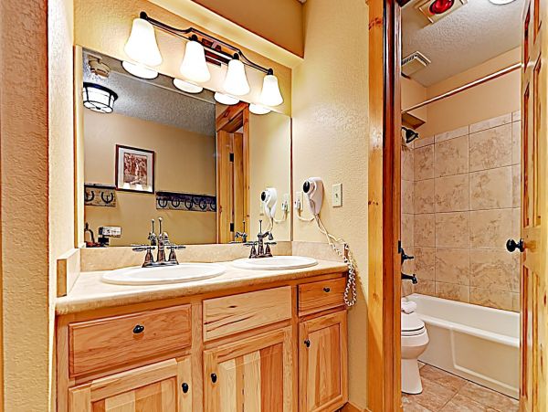 Steamboat Springs Home 1020150