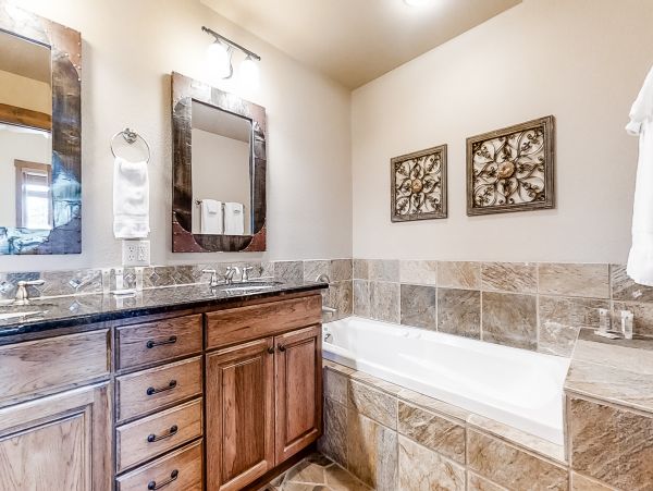 Steamboat Springs Home 1020154