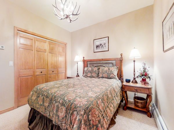 Steamboat Springs Home 1020155