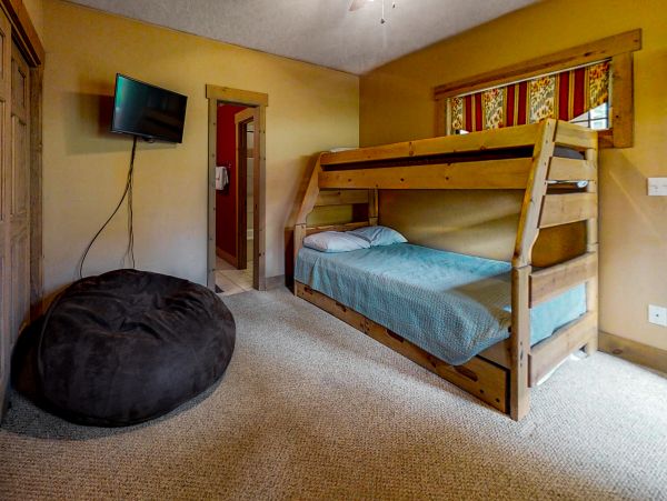 Steamboat Springs Home 1020160