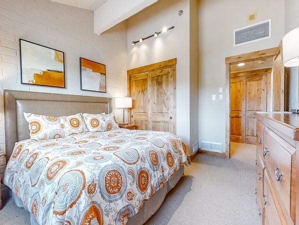 Steamboat Springs Home 1020161