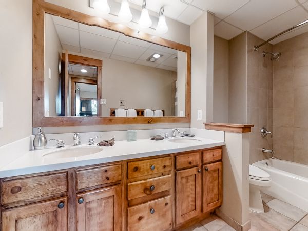 Steamboat Springs Home 1020161