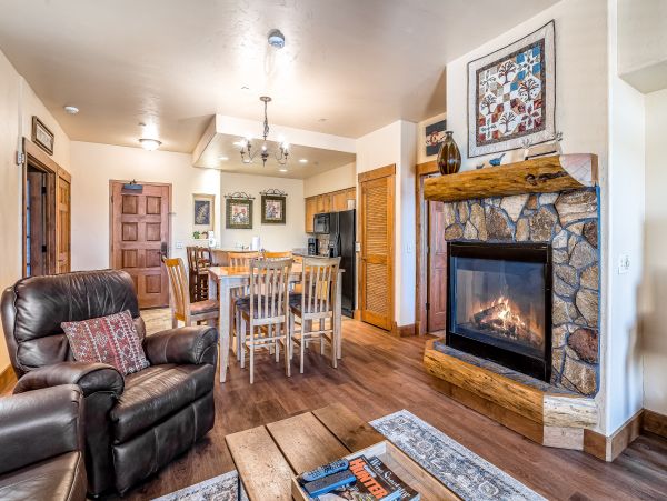 Steamboat Springs Home 1020173