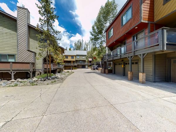Steamboat Springs Home 1020174