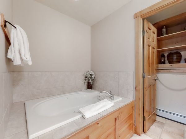 Steamboat Springs Home 1020176
