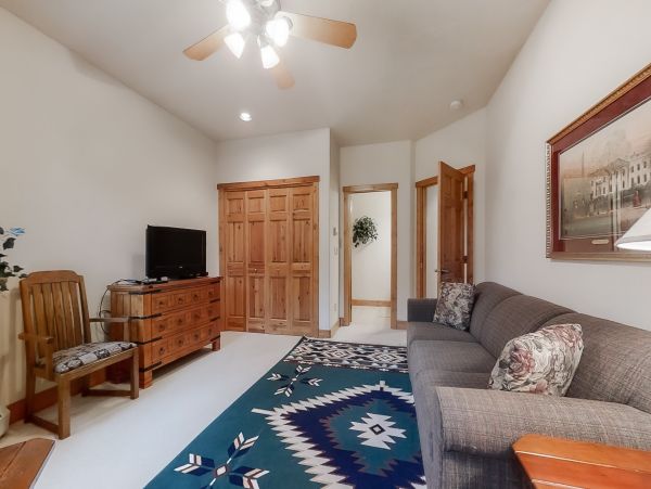 Steamboat Springs Home 1020176