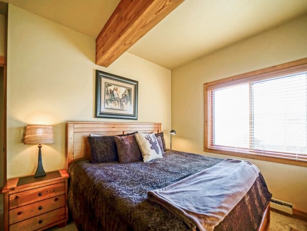 Steamboat Springs Home 1020177