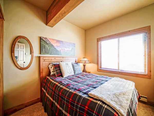 Steamboat Springs Home 1020177